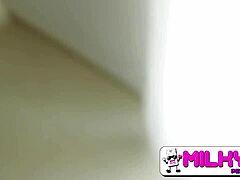 MI JEFE PAYS EXTRA FOR BIG TITS CLEANING HIS COCK QUICKIE BLOWJOB!