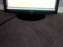 spyro 3 characters take a bubbly shower together