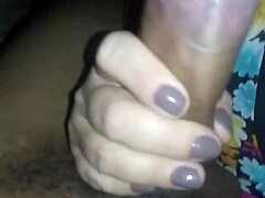 brazilian bbw shows off her big fat ass um yeahh