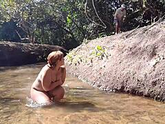 eu transei com o caseiro do sitio mostrando meu cu grande