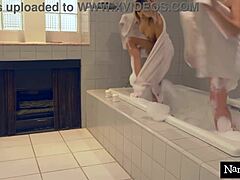 Babysitter caught tongue-deep in girlfriend's dripping snatch?