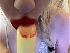 Sexy Elza Kom's Sweet Dance Turns Hot