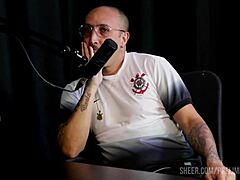 Thiago Baron's podcast teases Bia Hot's sheer red watch