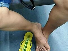 Brazilian mature flip flop shoeplay candid voyeur feet fetish hidden cam 🔥