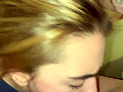 Beauty Babe Sloppy Facefuck