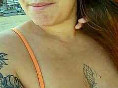 Beach Tits Flashing Boldly Pays for Goods