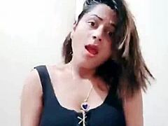 naughty indian babe shakes big tits and ass in sexy dance 😈🍑