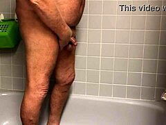 shower toys got you vibing hard?