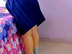 Scolara Messicana 18+ Scopata Brutale all'Aperto con Creampie