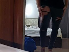 straccia jeans per anale sborrata con dito in culo palle rimbalzano veloce