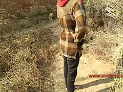 outdoor teen girlfriend rani singh fucked by big indian cock