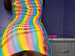 young emo ebony teen licks creamy chocolate pussy orgasm
