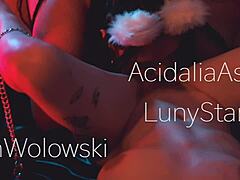 GIRLS FACE-SIT FEET FETISH