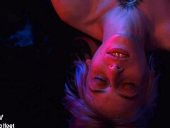 GIRLS FACE-SIT FEET FETISH