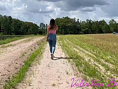 Big Ass Hottie in Jeans Sucks Stranger's Cock