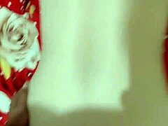 squirts her juices wild in homemade anal fuck feels sooo good