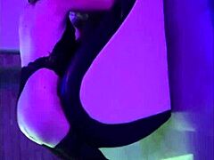 Old Man Rams Young 18+ Girl For Cash!