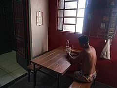 😂 qd o baralho vira putaria e vc fode dois musculosos tatuados de uma vez 🔥🍆