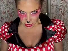 Milf Brutally Wrecks Pussy with XXXL Dildo Webcam Solo