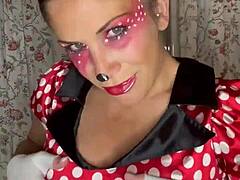 Milf Brutally Wrecks Pussy with XXXL Dildo Webcam Solo