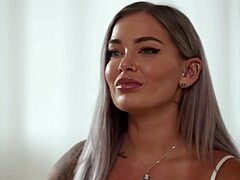 codey steele gets curvy hayley davies' clit riding treatment down under!