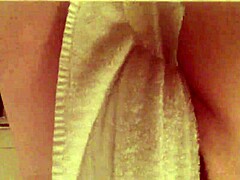 wanna see my hairy wet pussy on toilet?