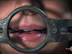 BRUTAL PUNISHMENT SLAM!
