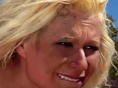 depraved slut craves desert ass fuck �� thirstier for cum than water? 😩💦