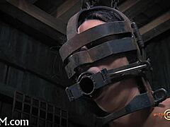 BRUTAL PUNISHMENT SLAM!