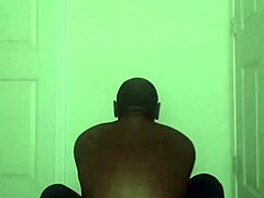 What if hypnosis shrinks your mind during this workout?
