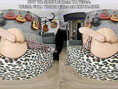 hotkinkyjo's cheetah dress anal fisting gapes hugely