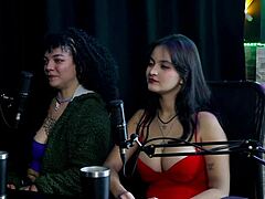 safada dances sensual after saying she always did art watch on sheer red