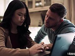 Lulu Chu and Slimthick Vic's super sexy lesbian lickfest 🔥👅