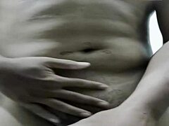 ashira's pretty pussy cums hard during video call sex on her menstrual day! 💕📱😘