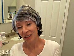 Fangka gammel MILF-husmor tar full anal service!