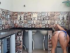 Gym slut craves rough creampie ride on bbc!