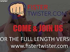 laura and cayla stretch czech pussies wide with fisting toys