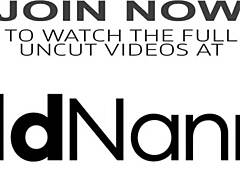 Geile britische MILF Josephine James vibriert ihre Fotze hart