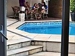marido cuck filma dotado transando com esposa e amiga bbc 😈🍑🔥