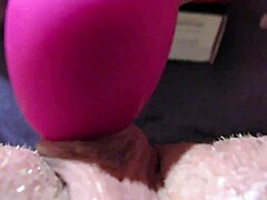 watch this big clit throb to intense pussy orgasm closeup