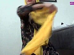 Iranian big ass wife craves rough arab pounding now!