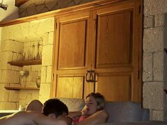 quick spanish date turns into wet pussy creampie pounding 😜🍆💦