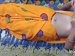 jijaji ne mujhe farsh par litakar bahut buri tarah se choda