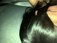 Vazou o video da putinha mamando na rua