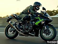 Putinha Indomavel Topgun Parodia With Wild Action