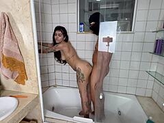 pauzão preto me espiou e me fodeu forte no pelo 😈