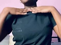 enjoyable pretty pussy ebony fingering herself until creamy mess
