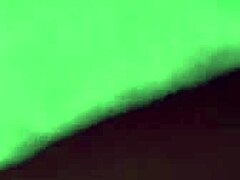 Pastroka pomaže pastorku da svrši sa mokrom pičkom kreampajem