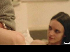 สเตซี่ มาร์ติน แสดงหน้าอกใหญ่ใน Nymphomaniac Vol I 2013