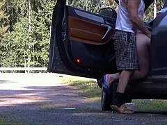 旅先でセクシーな旅行者を路上でナンパしてヤッた